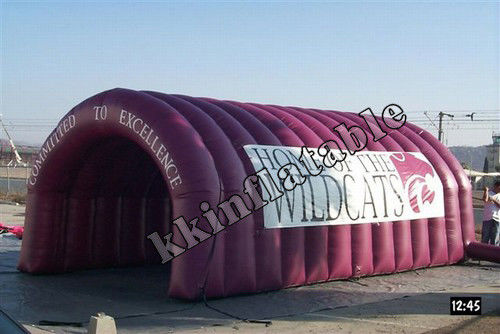 Tunnel gonflable de jeu drôle extérieur de forme de dôme fait de nylon ou PVC
