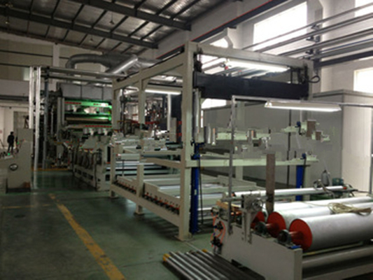 Chaîne de production de similicuir de PVC