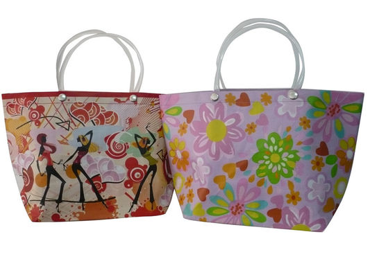 Sac à provisions tissé par pp pourpre de fleurs recyclables qui respecte l'environnement avec la poignée de PVC